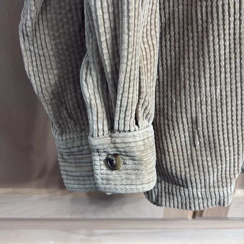 L.L. Bean Women's Beige Corduroy Shirt - Picture 4 of 8